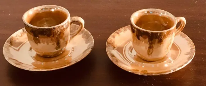 2 xícaras de cafezinho em porcelana - década de 30