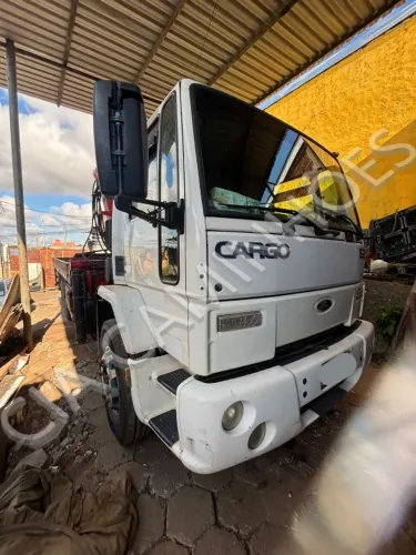 FORD CARGO 1521 ANO 2003 COM MUNCK 30T CARROCERIA 7M