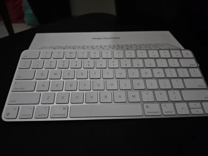 Magic Keyboard - Teclado Apple.