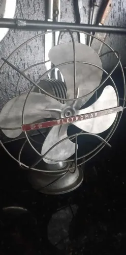 Ventilador de Mesa Vintage ELETROMAR