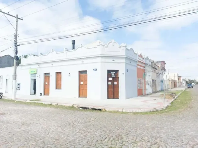 Salas à venda por no Porto em Pelotas/RS. Agende sua visita conosco!