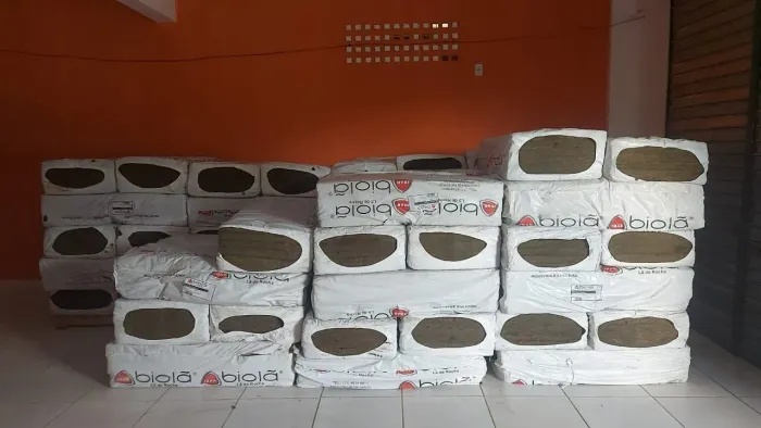 Painéis de lã de Rocha - Isolamento Térmico e Acústico