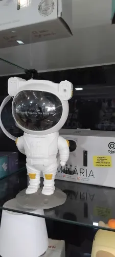 Luminária astronauta decorativa