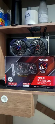 Placa de video AMD RX 6500xt 4G