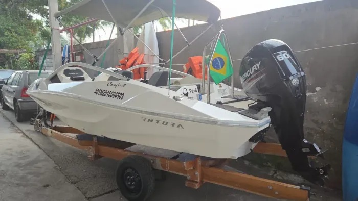 Lancha ventura 160 confort