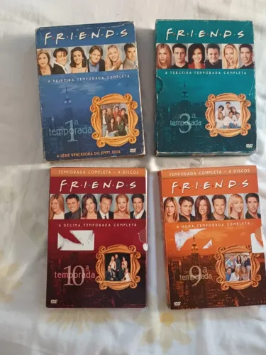 Box DVD Friends - 1, 3, 9 e 10 Temporadas