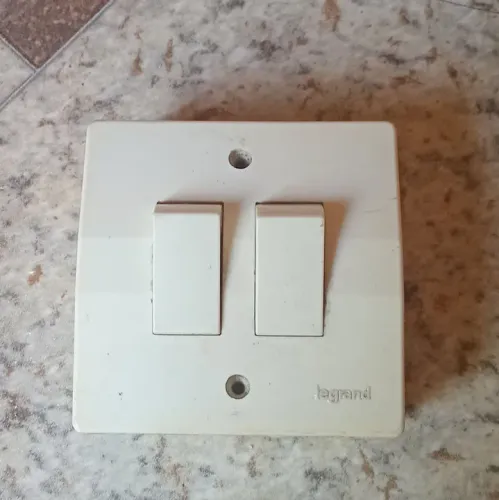 Interruptor Duplo Legrand Novo