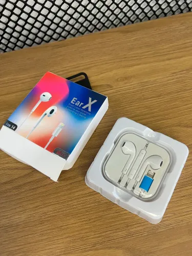 Fone de Ouvido Com Fio Branco Estereo Microfone Controle de Volume Iphone 