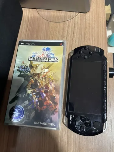 PSP usado com Final Fantasy Tactics original