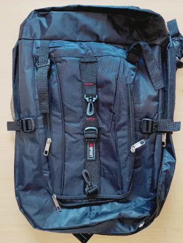 Mochila preta Sports 