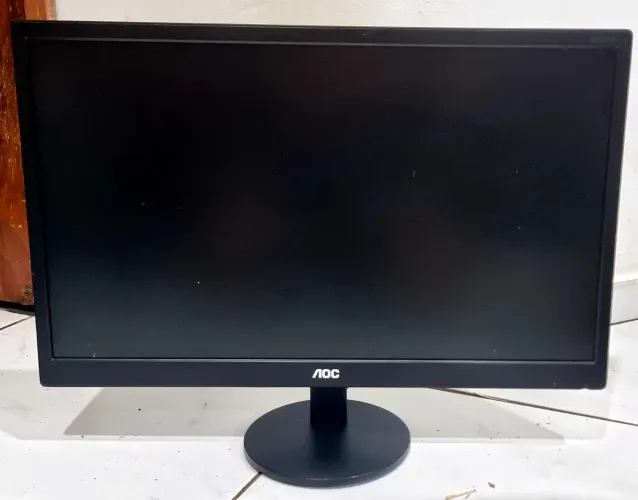 Monitor 22? AOC E2270SWHEN ? Full HD ? HDMI/VGA