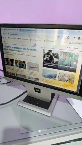 Monitor LCD vintage AOC 15 polegadas