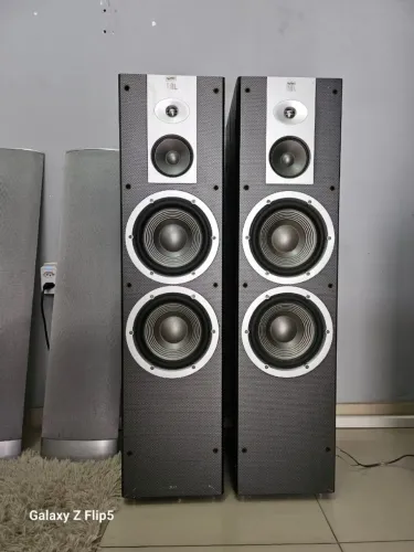 Par JBL Studio