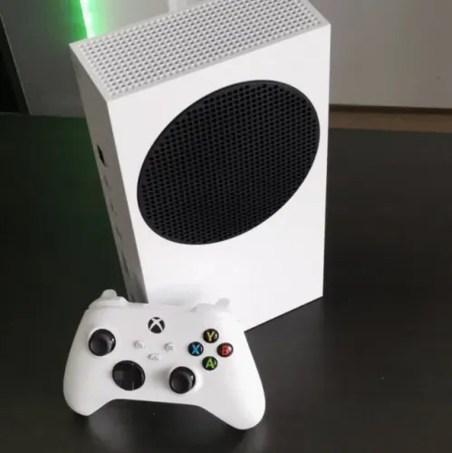 Xbox Series S Seminovos / Aceitamos seu Iphone na Troca / Loja Física Icaraí