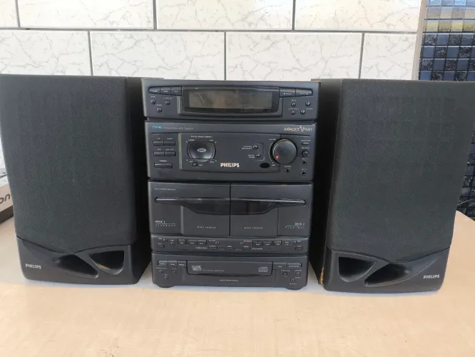 Som Philips FW-46/21  HIF-FI DOUBLE KARAOKÊ PARA REPARO  OU aproveitamento de   PEÇAS 