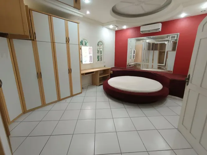 //Casa Comercial ou Residencial no Cj Ajuricaba 