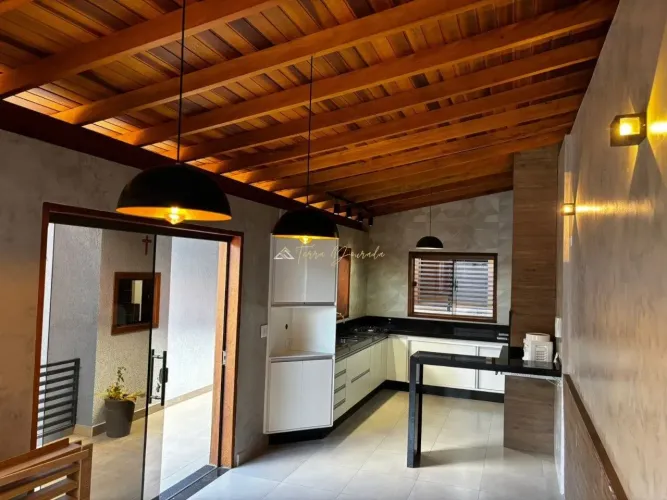 Casa à Venda - Bairro Novo Horizonte, Paraisópolis/MG