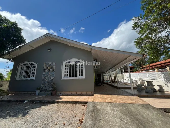 Casa com 4 dormitórios para alugar, 173m² - Rio Tavares - Florianópolis/SC