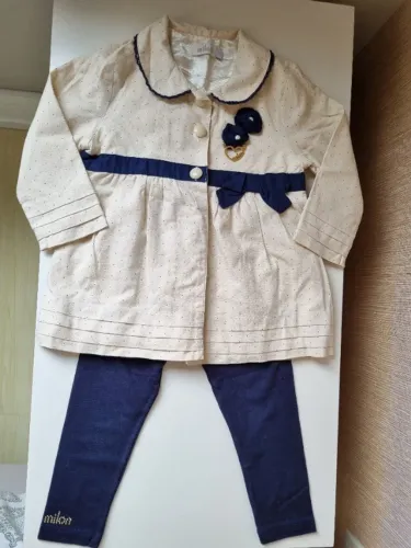Conjunto casaco e legging, marca Milon, tamanho 2 anos. Em ótimo estado!