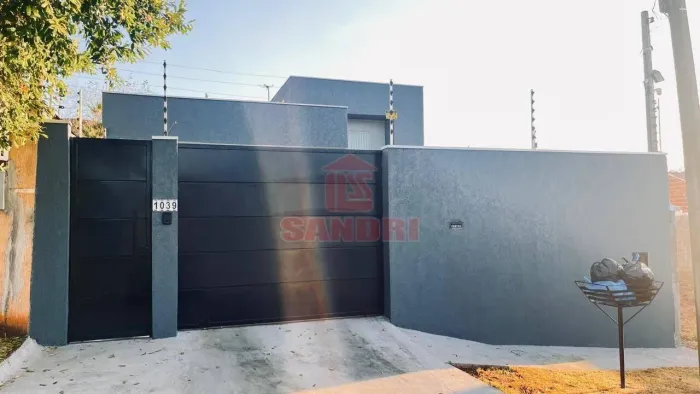Casa imperdível com 196,16 m² construídos em terreno de 530 m² no Portal das Torres | Mari