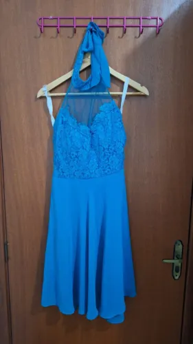 Vestido de Festa Azul Turquesa - Longuete com Renda