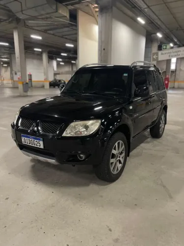 Mitsubishi Pajero TR4 2.0/ 2.0 Flex 16V 4X4 Aut. 2013