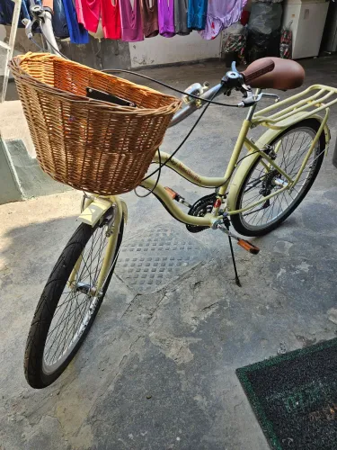 BICICLETA FEMININA NOVA