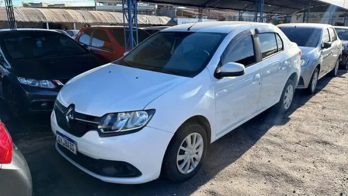 Renault Logan Expression Hi-flex 1.6 8V 4P 2015