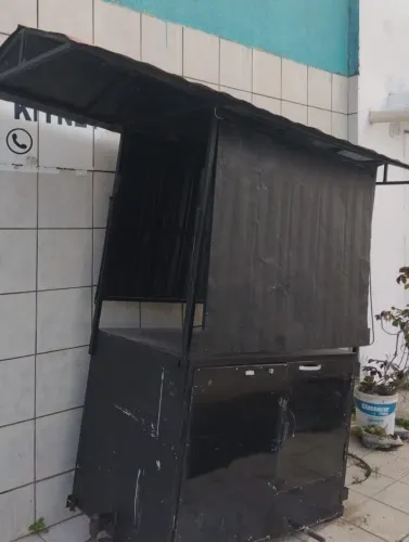 Carro de cachorro quente 