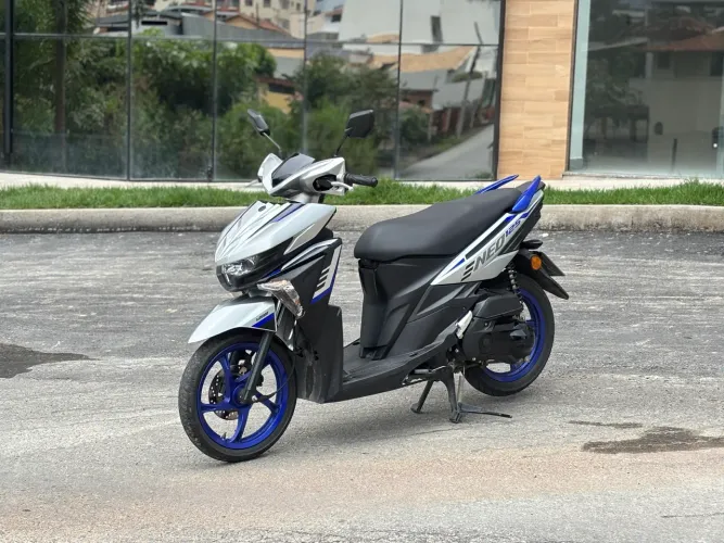 NEO 125 