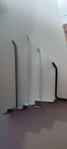 Ganchos d metal pra quadro canaletado