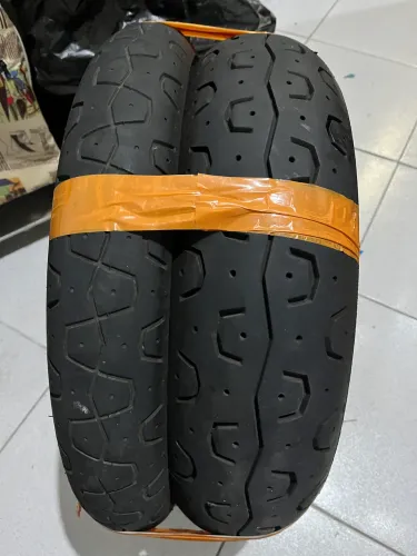 Pneus Pirelli Phanton 150/70/17 e 100/90/18