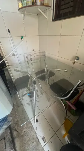 MESA DE VIDRO