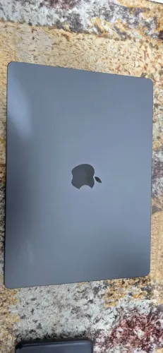 Macbook PRO M3 PRO - 18gb / 512gb
