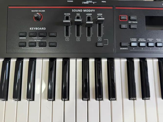 Novo Roland XPS-10X (Na caixa)