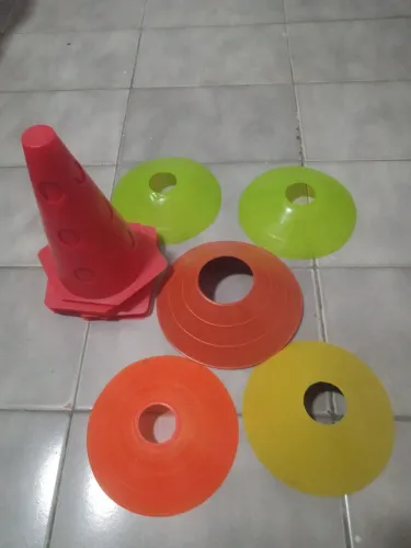 Cones de marcação para treinos
