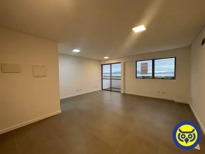 Sala comercial para locação no Saco dos Limões vaga exclusiva