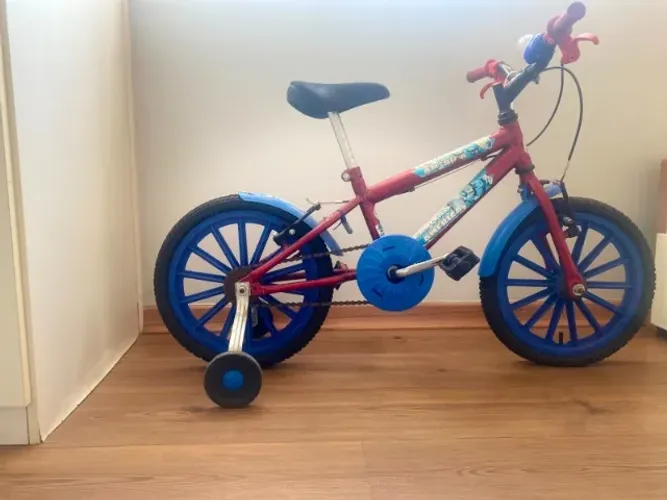 Bicicleta Infantil Capitão América Aro 14 C/ Rodinha de Apoio