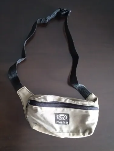 Vendo Pochete "MAHA" Raridade