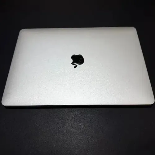 MacBook Pro M1 256GB SSD 8GB RAM Silver! Impecável! Acc cartão!