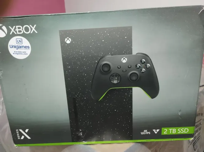 Xbox Series x Galaxy Black Special Edition 2TB SSD, semi novo com 6 meses de uso.