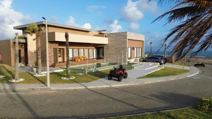 Aquiraz Riviera | Casa em Condomínio | 640m² | 04 Suítes | 08 Vagas
