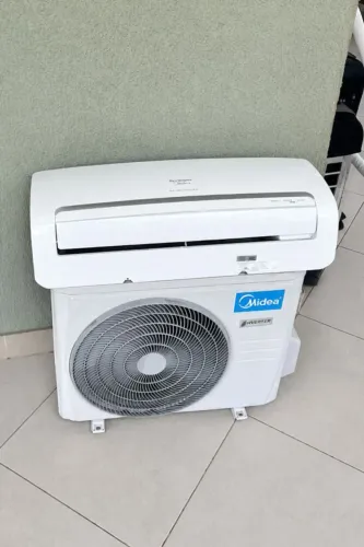 Ar condicionado Springer Midea 12000 BTUs inverter