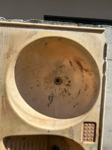 Tanque triplo lava roupas usado
