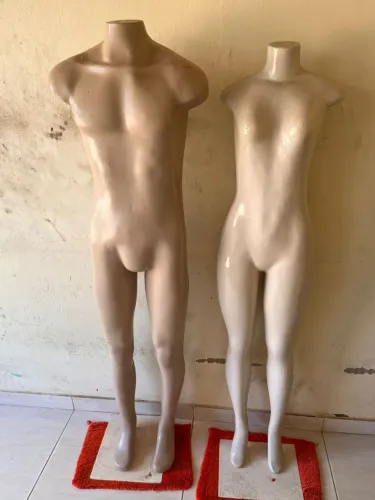 Manequins