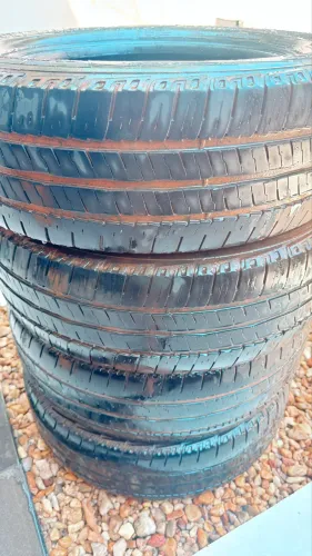 Pneu Goodyear aro 18