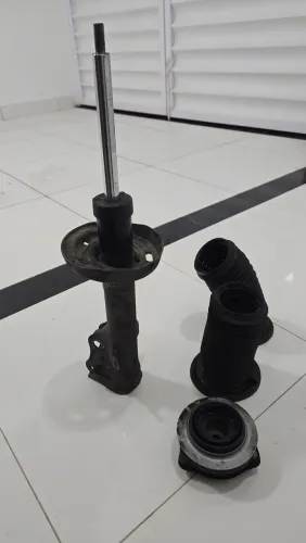 Suspensão amortecedor + coxim + coifa Civic 2015 G9