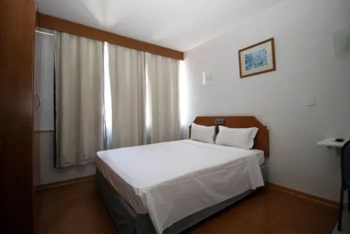Flat em Hotel no centro de Brasília - Em frente à torre de TV - Despesas inclusas