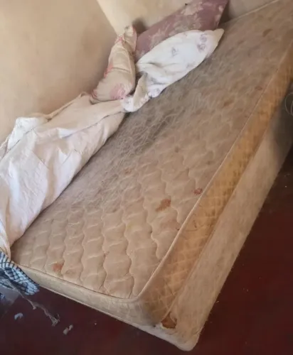 Colchão + cama box casal sem pezinho 