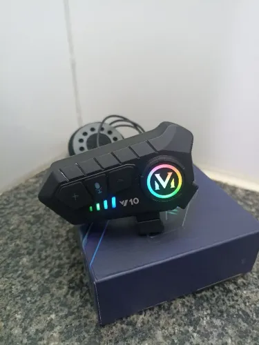 Intercomunicador V10 RGB Capacete Bluetooth R$65 Novo